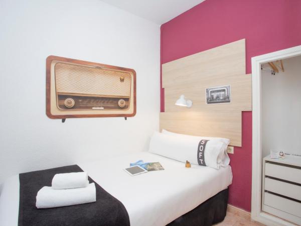 Casual Vintage Valencia : photo 2 de la chambre petite chambre intérieure simple