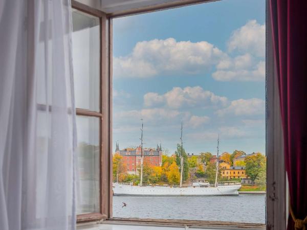 Hotel Gamla Stan, BW Signature Collection : photo 5 de la chambre chambre premium avec lit king-size et vue sur la mer