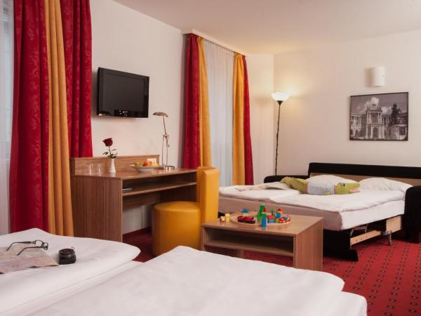 Senator Hotel Vienna : photo 2 de la chambre chambre familiale xl