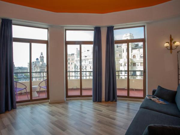 Casual Vintage Valencia : photo 2 de la chambre chambre double avec terrasse