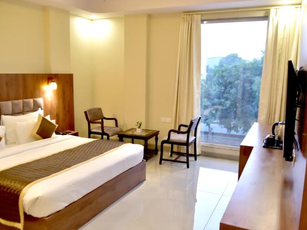 Hotel Aarna : photo 1 de la chambre chambre double supérieure