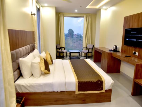 Hotel Aarna : photo 2 de la chambre chambre double supérieure