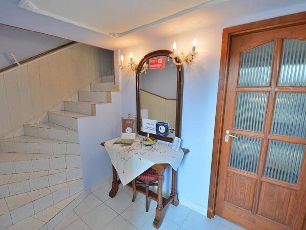 Nora Ház Hajdúszoboszló : photo 4 de la chambre chambre quadruple confort