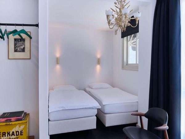 Hello I'm Local - Boutique Hostel : photo 2 de la chambre chambre 2 lits king-size