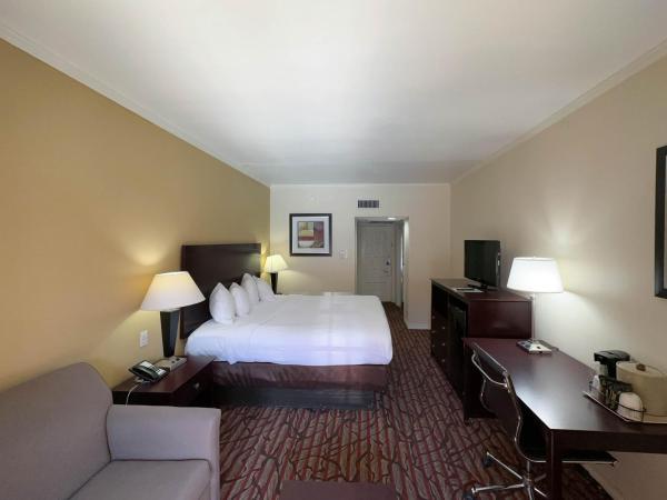 Suites Dallas TX Downtown : photo 6 de la chambre chambre lit king-size - non-fumeurs