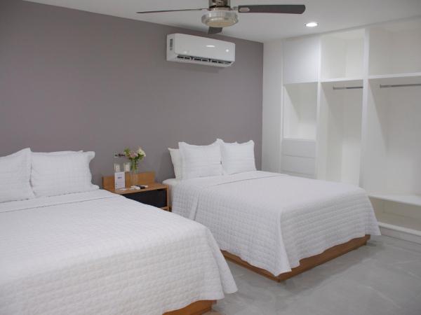 HOTEL TRAMONTO MAZATLAN : photo 1 de la chambre chambre double familiale