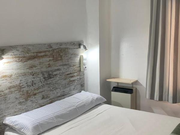 Casa de Huéspedes Almansa : photo 4 de la chambre chambre simple avec salle de bains commune