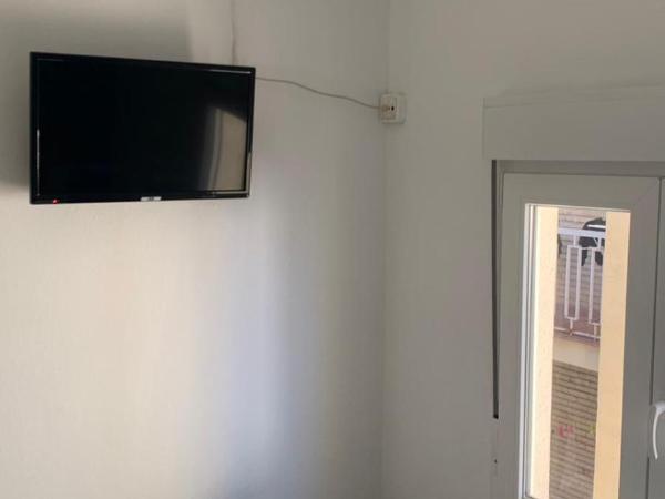 Casa de Huéspedes Almansa : photo 6 de la chambre chambre simple avec salle de bains commune