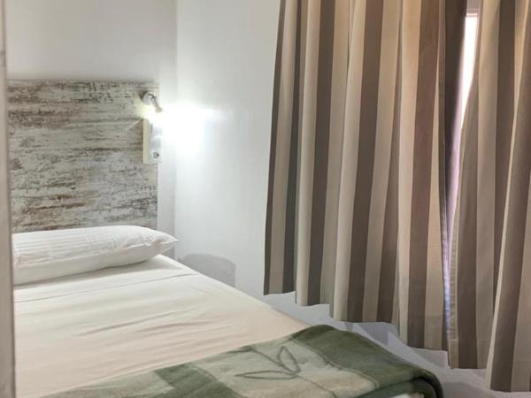 Casa de Huéspedes Almansa : photo 5 de la chambre chambre simple avec salle de bains commune