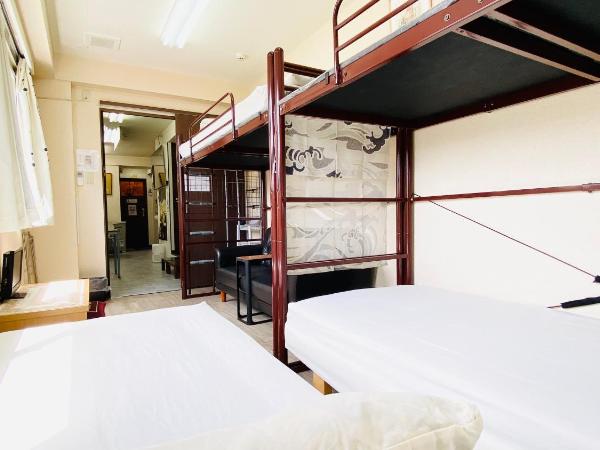 GUEST HOUSE B's FiveⅡ : photo 3 de la chambre chambre quadruple avec salle de bains commune