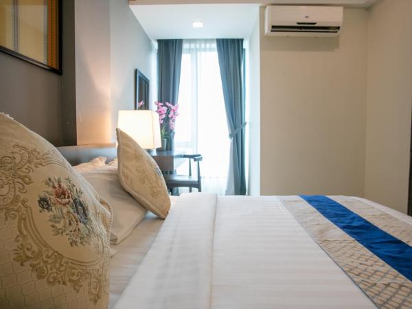 Sky Hotel : photo 4 de la chambre suite studio