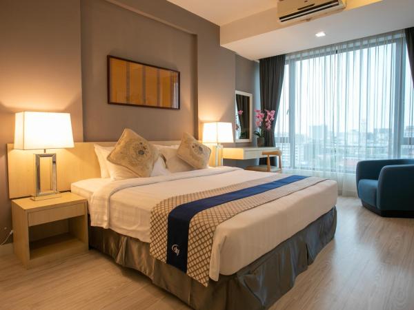 Sky Hotel : photo 3 de la chambre suite exécutive