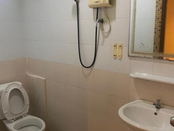 Pak Klong Room for rent : photo 3 de la chambre chambre triple standard