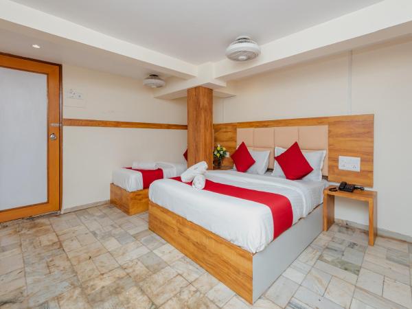 Hotel KGN - Mumbai : photo 4 de la chambre chambre familiale supérieure