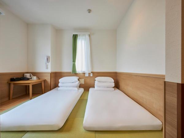 花築浅草和心ホテル : photo 4 de la chambre chambre de style japonais