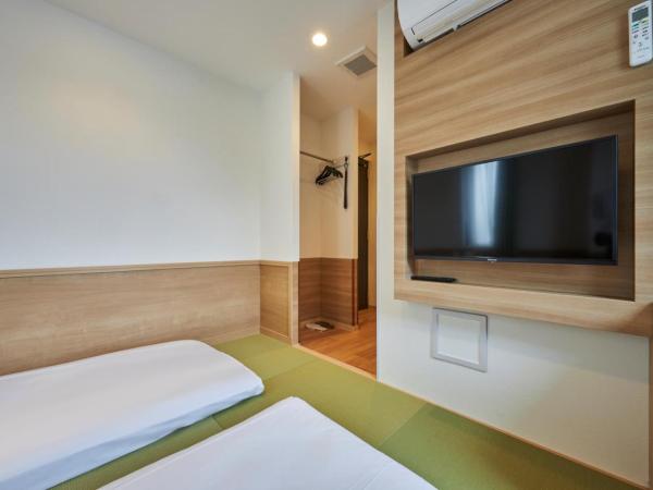 花築浅草和心ホテル : photo 2 de la chambre chambre de style japonais