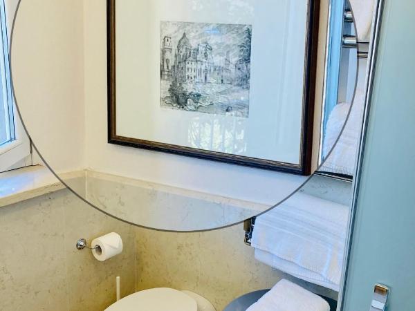 UN PUNTO A VERONA : photo 10 de la chambre chambre double avec salle de bains privative