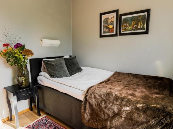 Clarion Collection Hotel Cardinal : photo 2 de la chambre chambre simple standard avec repas du soir