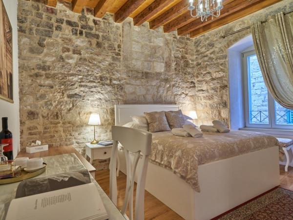 Villa Split Heritage Hotel : photo 1 de la chambre chambre double - annexe