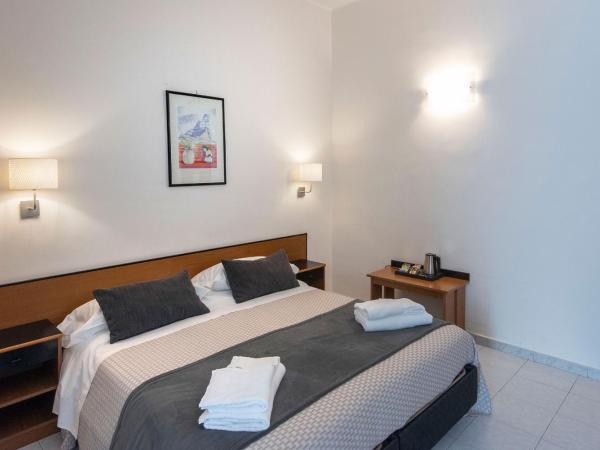 Hotel Fiorentina : photo 1 de la chambre chambre double Économique