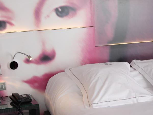 Hostellerie Du Chapeau Rouge : photo 1 de la chambre chambre double deluxe