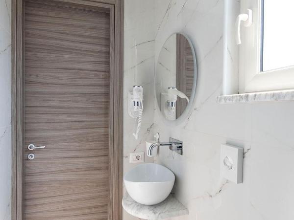 Hotel Fiorentina : photo 4 de la chambre chambre double ou lits jumeaux supérieure