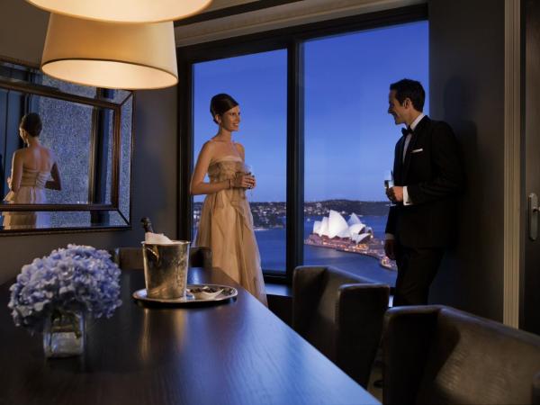 Four Seasons Hotel Sydney : photo 4 de la chambre suite club présidentielle 2 chambres