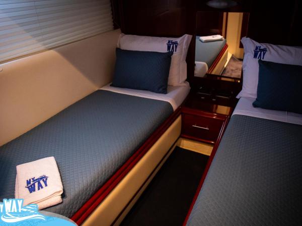 Barco no Coração da Cidade - Iate de 5 estrelas : photo 6 de la chambre mobile home