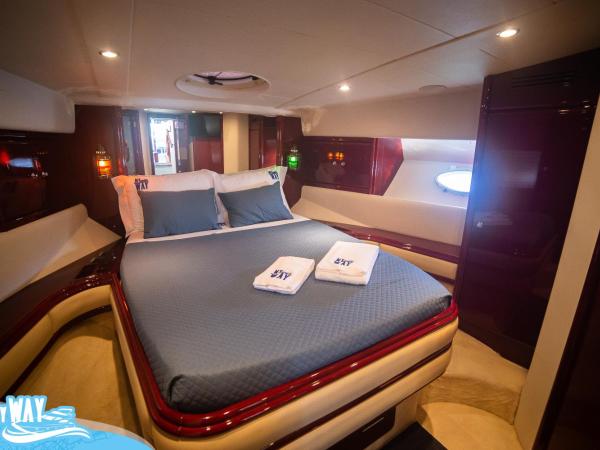 Barco no Coração da Cidade - Iate de 5 estrelas : photo 7 de la chambre mobile home