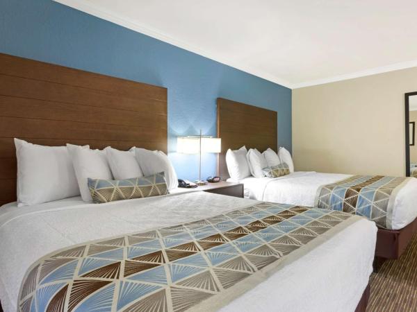 Best Western Airport Albuquerque InnSuites Hotel & Suites : photo 4 de la chambre chambre avec 2 lits queen-size - accessible aux personnes à mobilité réduite - non-fumeurs