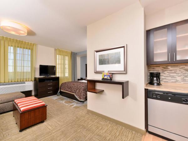 Staybridge Suites San Antonio-Stone Oak, an IHG Hotel : photo 1 de la chambre suite 2 chambres