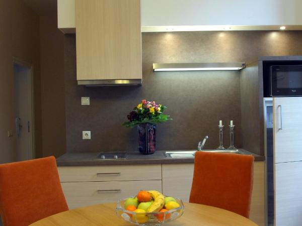 Soleil Apartman Szeged : photo 2 de la chambre chambre triple - accessible aux personnes à mobilité réduite