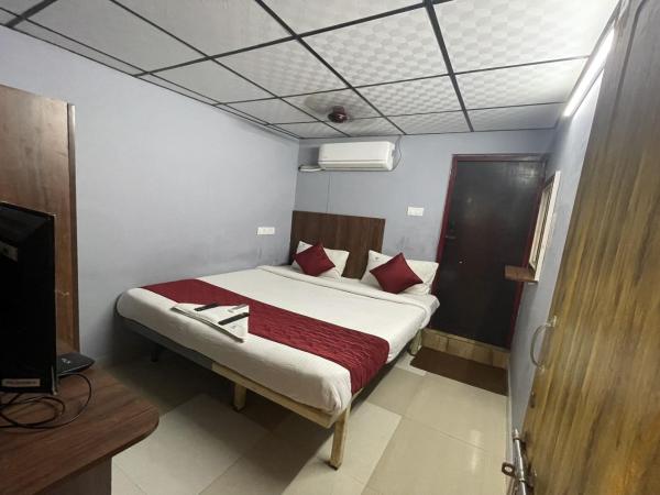 Skyry Hotel Iyyapanthangal : photo 5 de la chambre chambre lits jumeaux deluxe