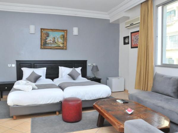 EAST WEST HOTEL : photo 10 de la chambre chambre double