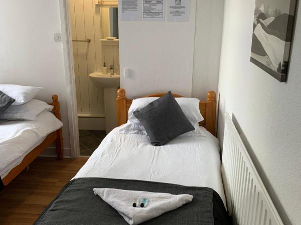 Alderley Hotel Blackpool : photo 3 de la chambre chambre triple standard