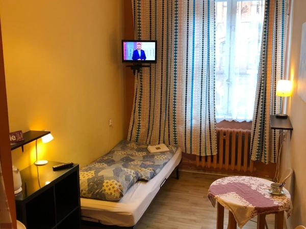 U Szermierzy : photo 6 de la chambre chambre simple avec douche 