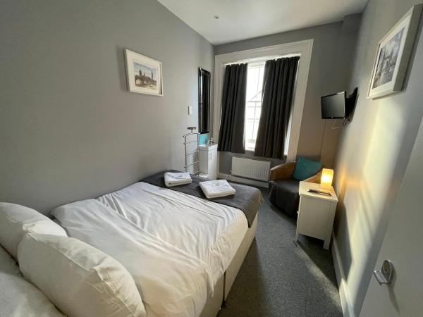 Ravna Gora : photo 2 de la chambre chambre double avec salle de bains commune