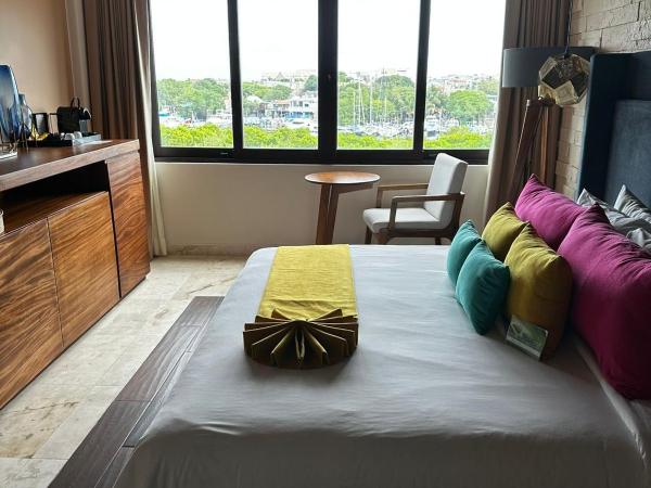 Hotel Beló Isla Mujeres - All Inclusive : photo 2 de la chambre suite junior de luxe avec 1 lit king-size