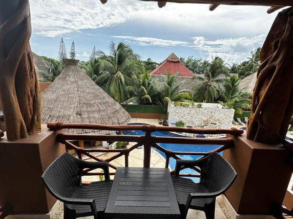 Hotel Beló Isla Mujeres - All Inclusive : photo 2 de la chambre suite junior deluxe avec 2 lits doubles et balcon