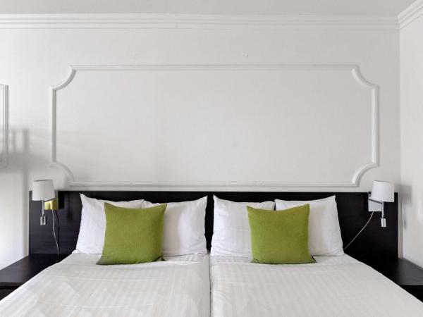 Best Western Royal Star : photo 3 de la chambre chambre familiale standard avec lits superposés