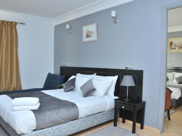 EAST WEST HOTEL : photo 3 de la chambre chambre triple