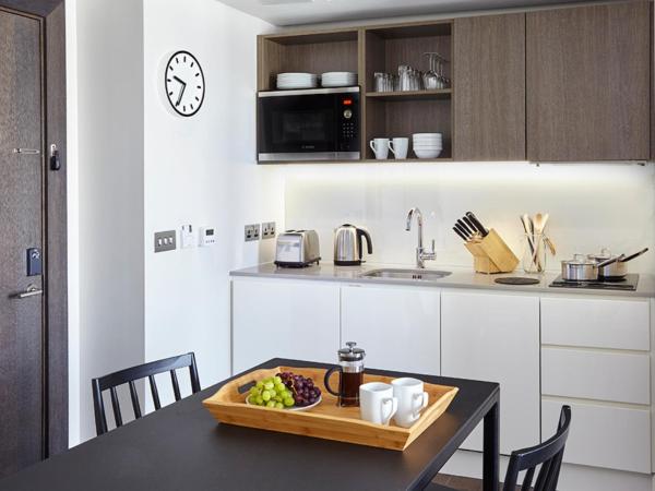 Staybridge Suites London-Vauxhall, an IHG Hotel : photo 1 de la chambre suite 1 chambre