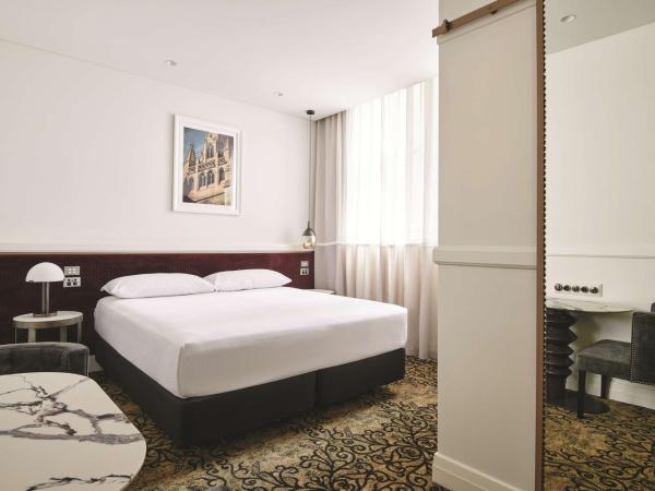 Rendezvous Hotel Melbourne : photo 1 de la chambre hébergement lit queen-size perkins