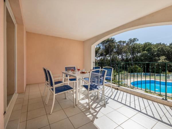 Garden & City Six-Fours-les-Plages : photo 8 de la chambre appartement 2 pièces/cabine - 6 personnes