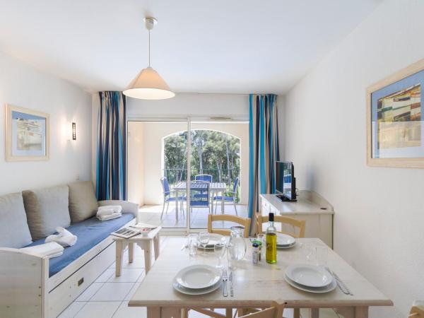 Garden & City Six-Fours-les-Plages : photo 1 de la chambre studio (4 adultes)