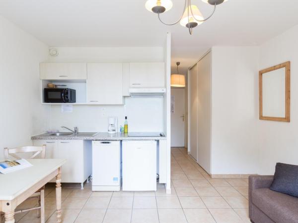 Garden & City Les Bastides de Grimaud : photo 9 de la chambre studio (2 adultes)