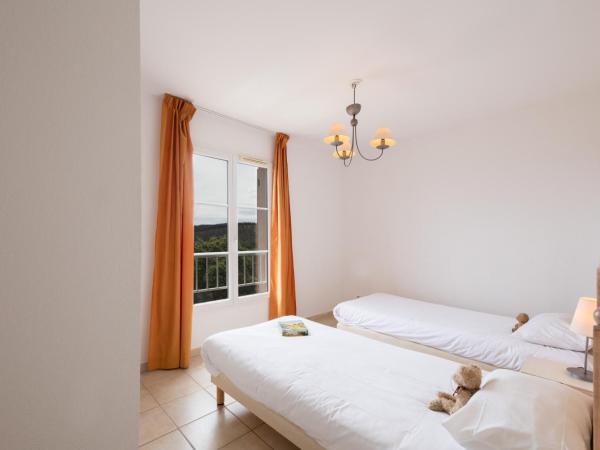 Garden & City Les Bastides de Grimaud : photo 4 de la chambre appartement 3 chambres