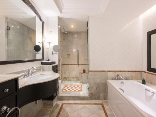 Centara Grand Beach Resort & Villas Hua Hin : photo 1 de la chambre suite deluxe avec lit king-size