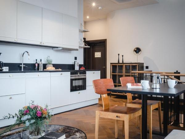 Bob W Koti Katajanokka : photo 2 de la chambre duplex apartment with spa and 2 double beds