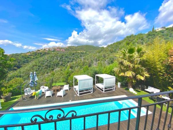 VILLA COLINA : photo 8 de la chambre chambre double avec baignoire spa